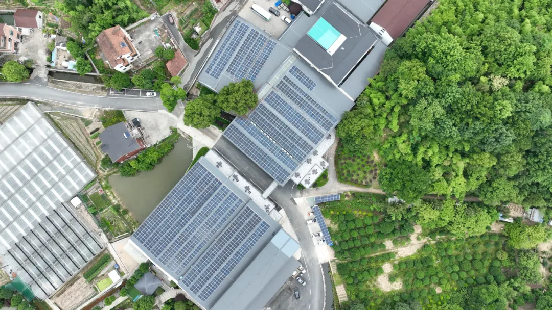 Smart PV-Storage-Charging Solution 